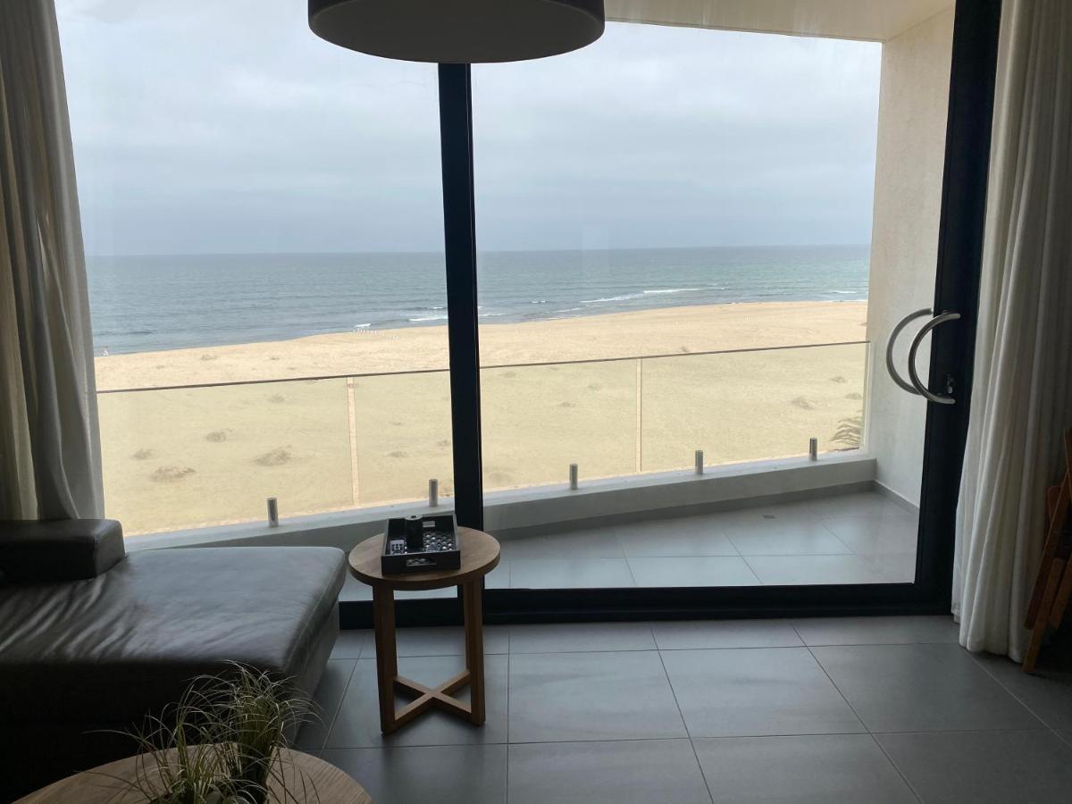 Apartment 32, Bay View Suites Langstrand Esterno foto
